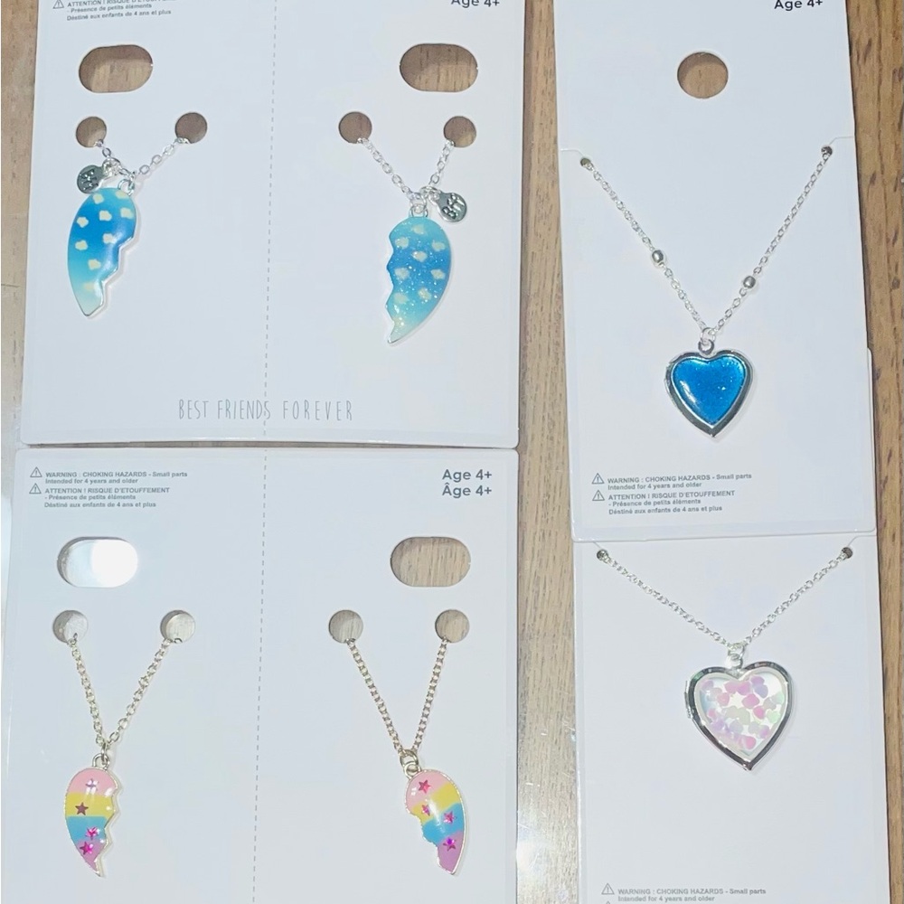 Best Friends‎ Forever Necklace Set